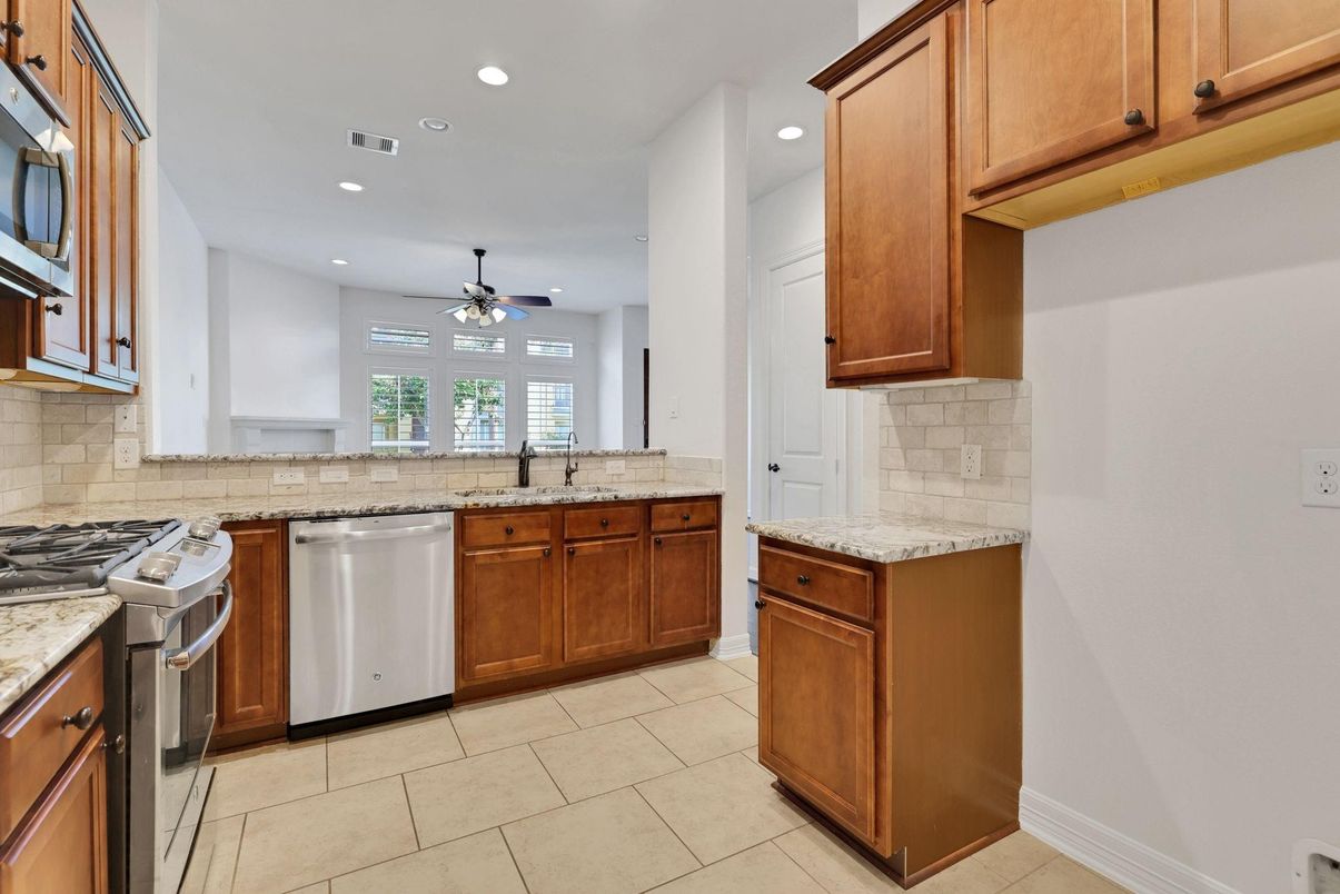 Interior, Kitchen, Recessed Lighting