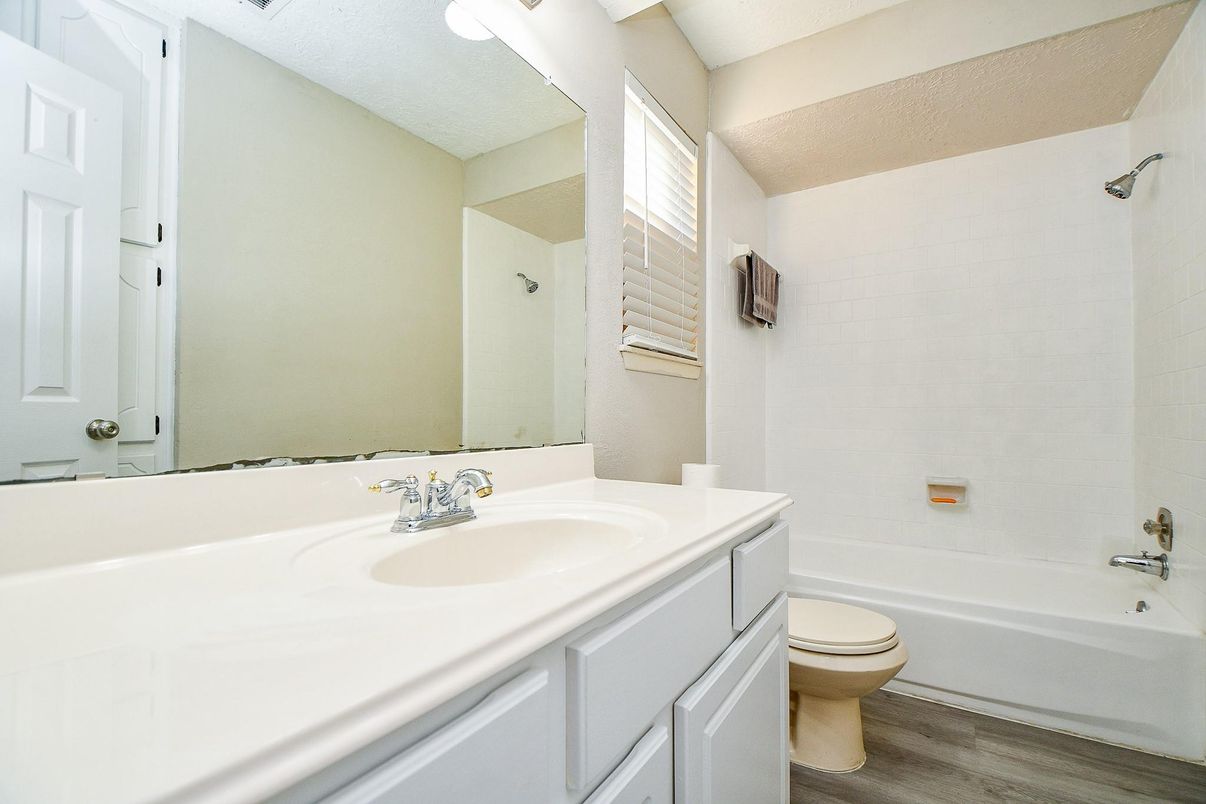 Bathroom, Interior, Wood Texture Flooring