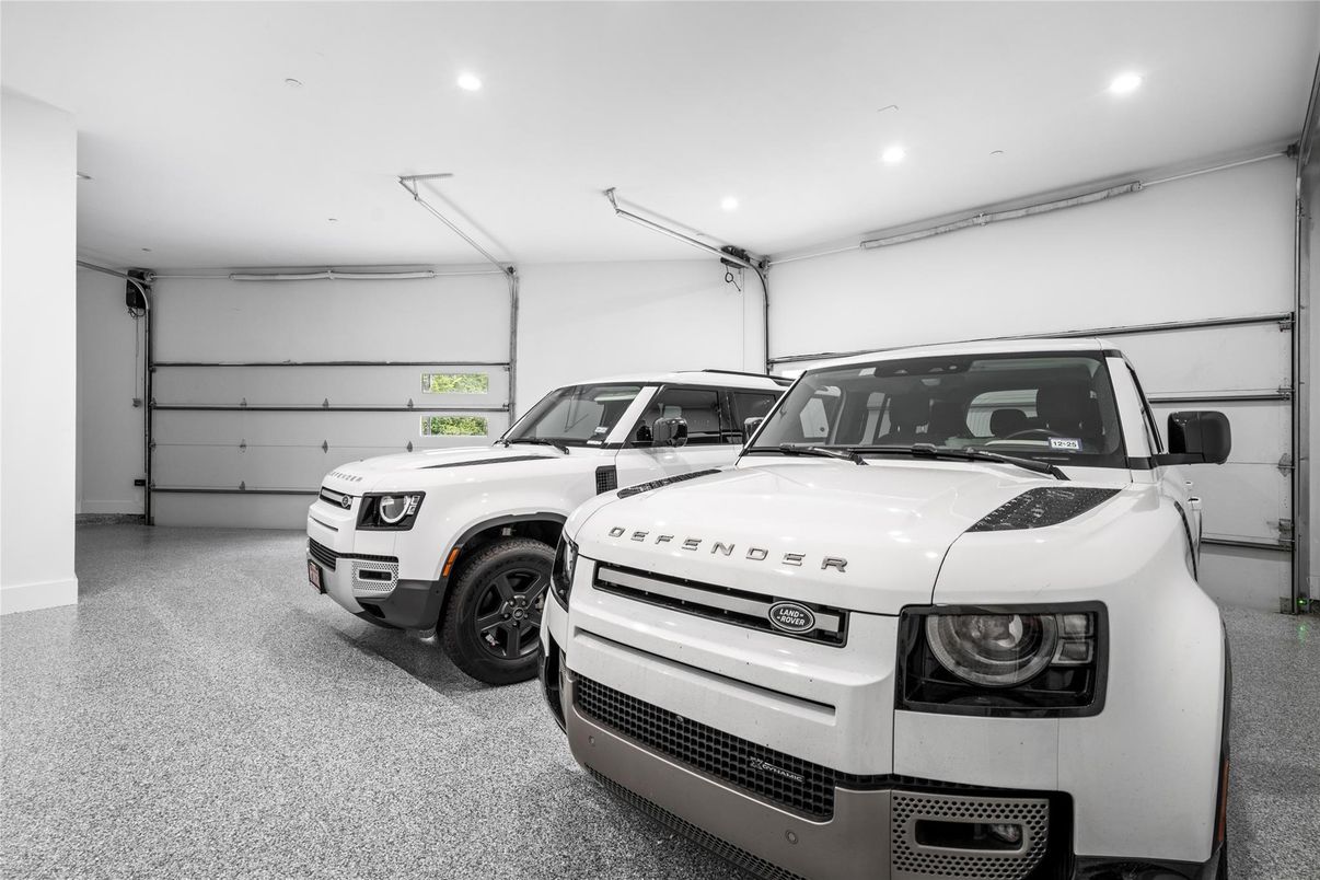 Garage, Interior, Recessed Lighting