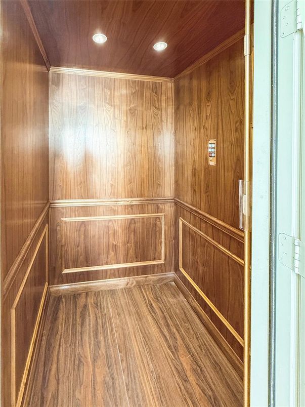 Interior, Recessed Lighting, Wooden Ceilings, Wood Texture Flooring, Wooden Walls