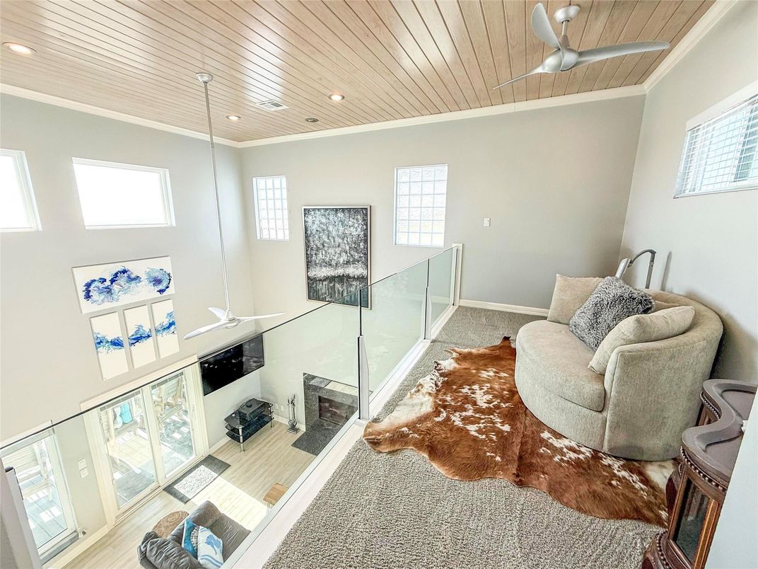 Interior, Recessed Lighting, Wooden Ceilings, Wood Texture Flooring