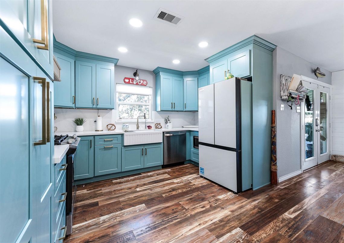 Interior, Kitchen, Recessed Lighting, Wood Texture Flooring