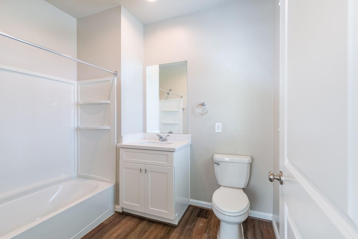 Bathroom, Interior, Recessed Lighting, Wood Texture Flooring