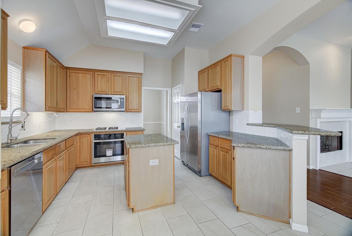 Interior, Kitchen, Stainless Steel Appliances, Wood Texture Flooring