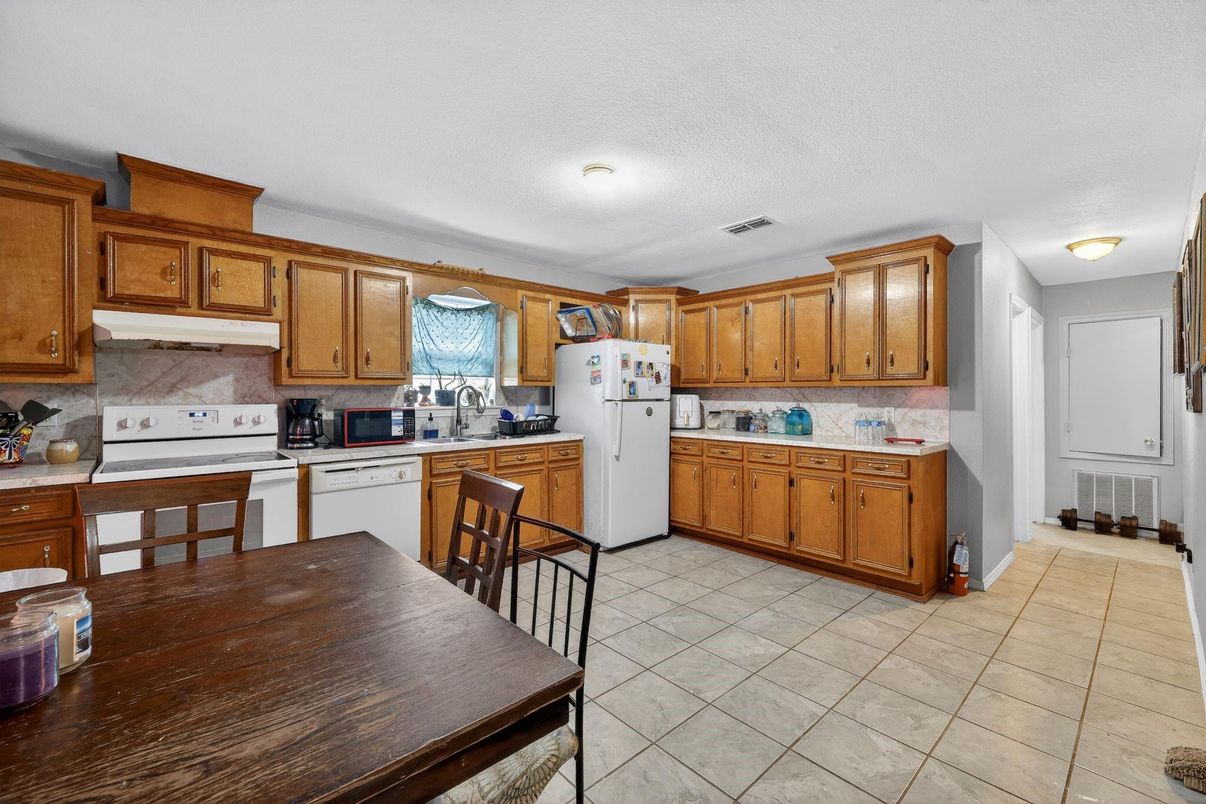 Dining room, Interior, Kitchen