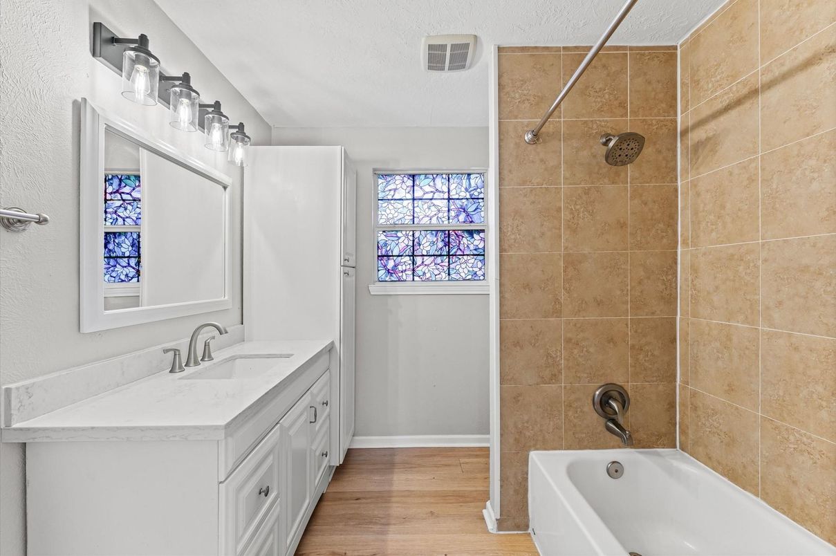Bathroom, Interior, Wood Texture Flooring