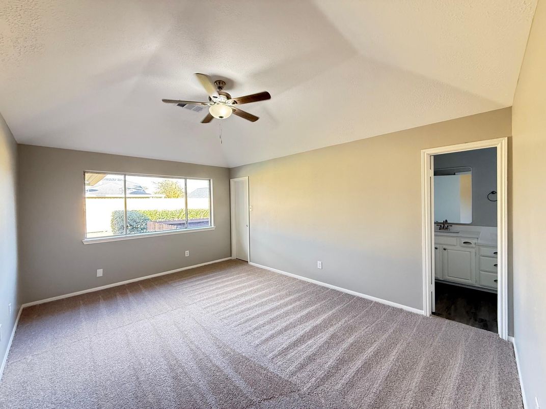 Bathroom, Empty room, Interior