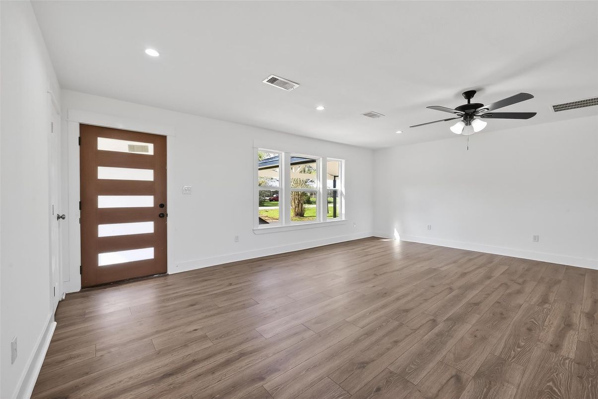 Empty room, Interior, Recessed Lighting, Wood Texture Flooring