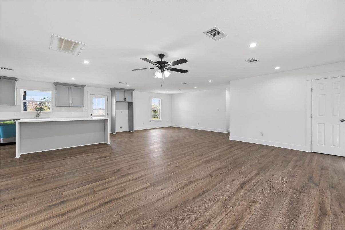 Empty room, Interior, Kitchen, Recessed Lighting, Wood Texture Flooring