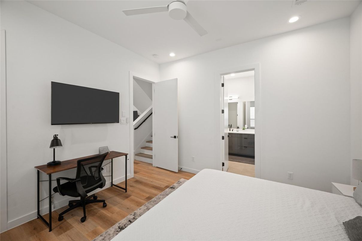 Bedroom, Home Office, Interior, Recessed Lighting, Wood Texture Flooring