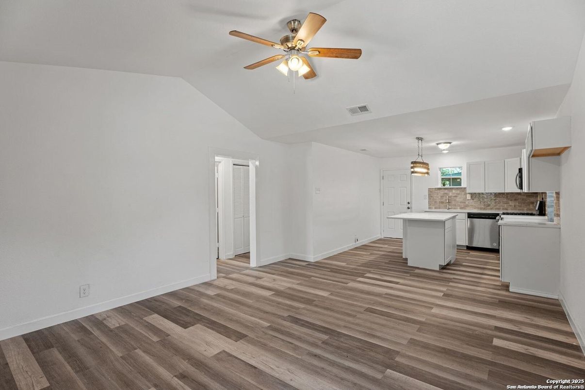 Interior, Kitchen, Pendant Lights, Recessed Lighting, Wood Texture Flooring
