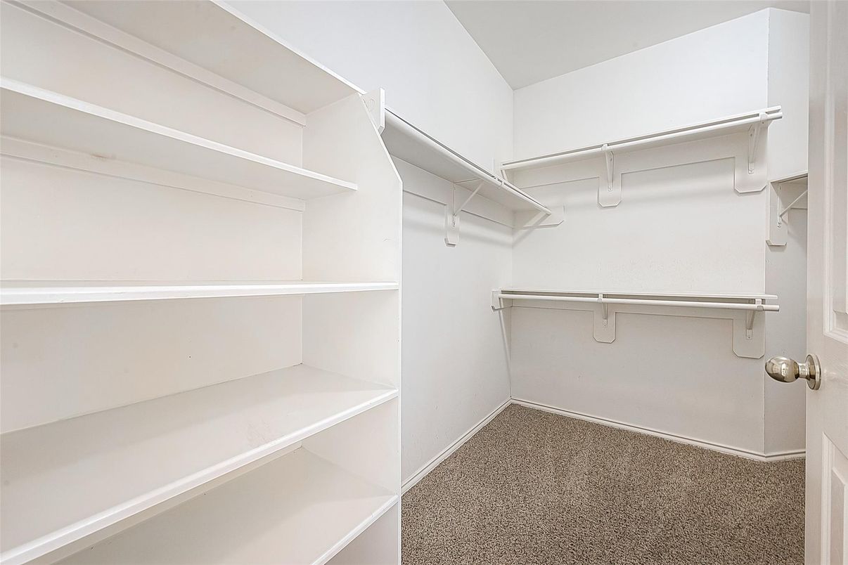 Interior, Walk-in Closets