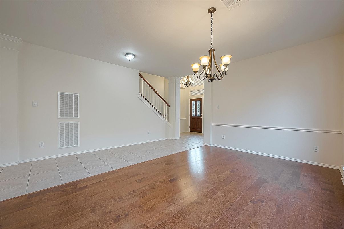 Chandelier, Empty room, Interior, Wood Texture Flooring