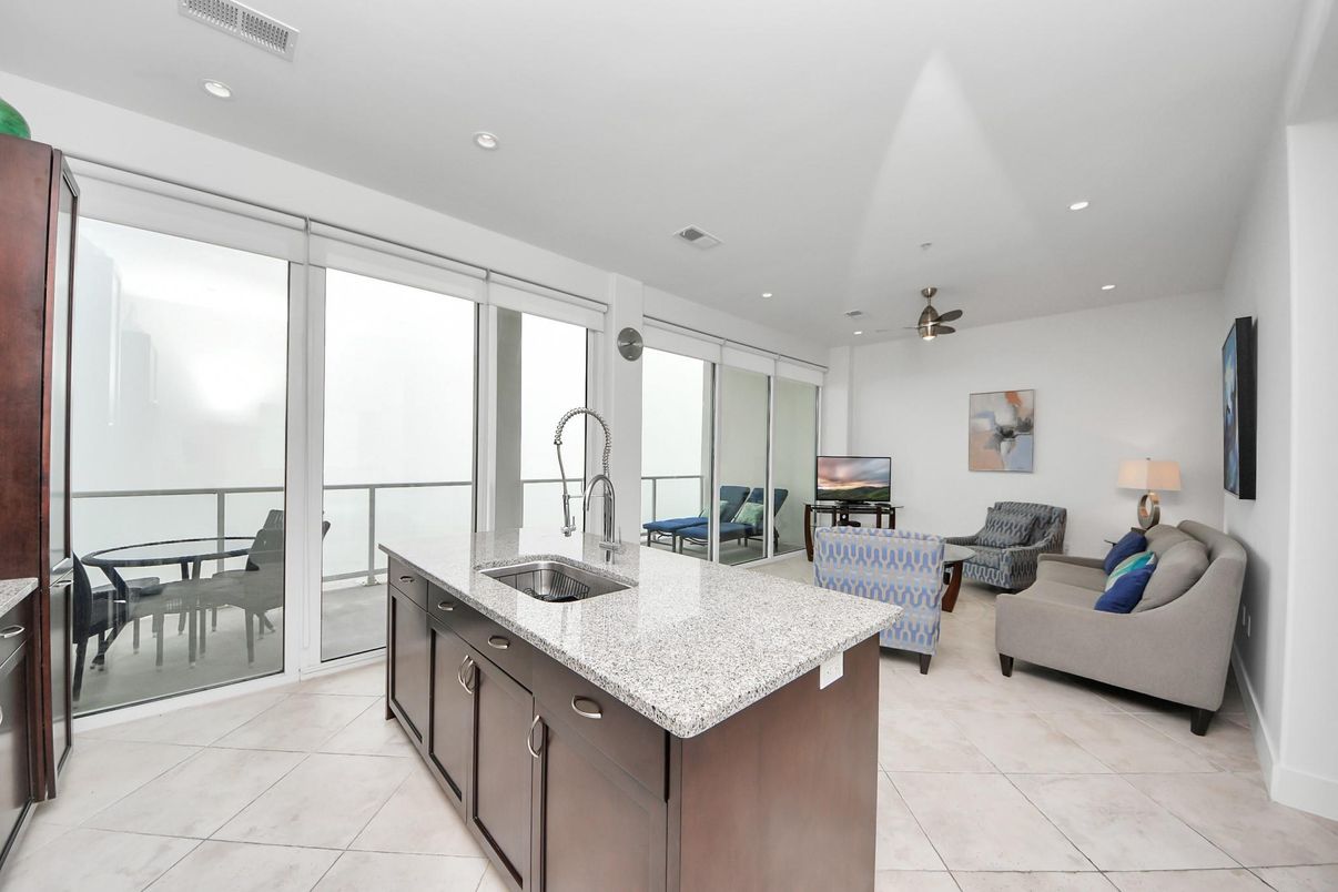 Dining room, Interior, Kitchen, Living room, Recessed Lighting