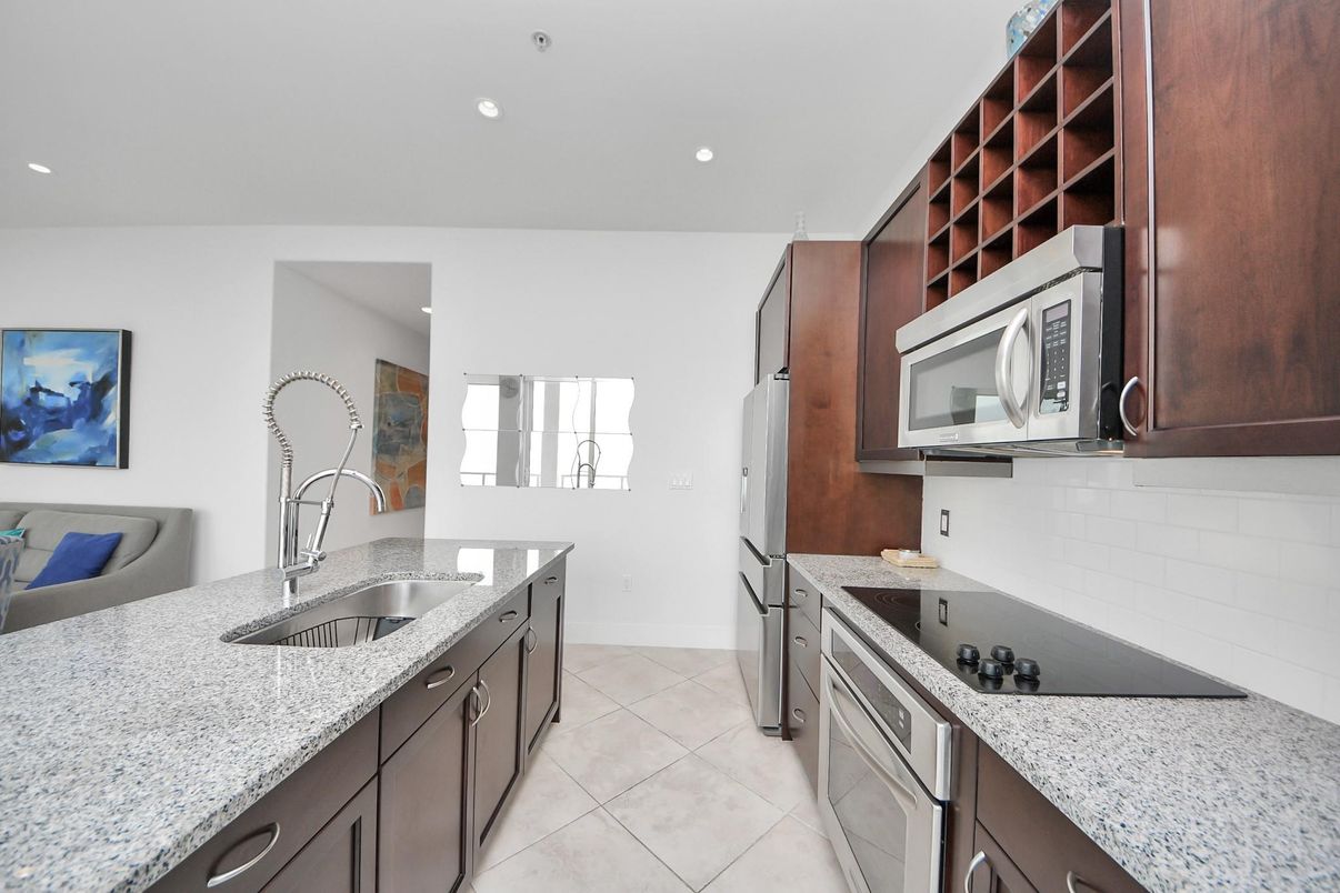 Interior, Kitchen, Recessed Lighting