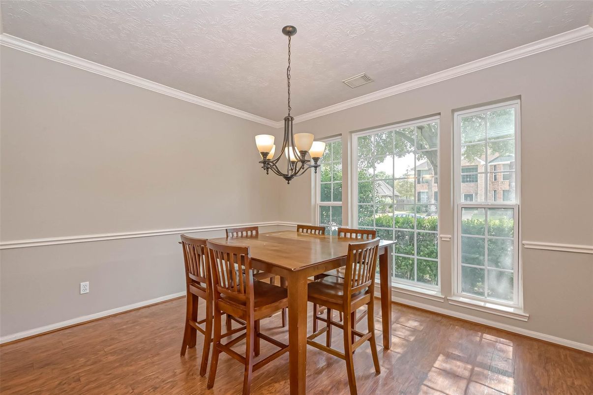 Chandelier, Dining room, Interior, Wood Texture Flooring