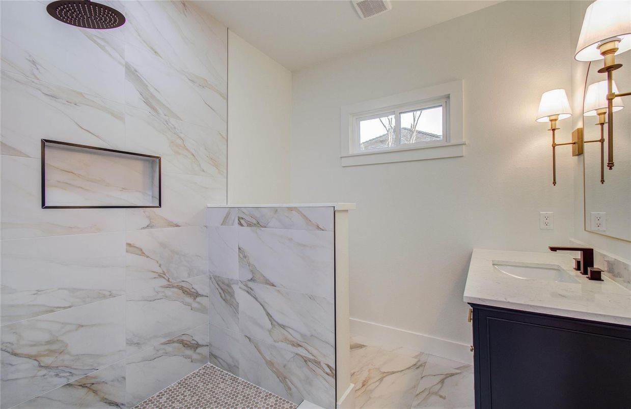 Bathroom, Interior, Marble, Marble Walls