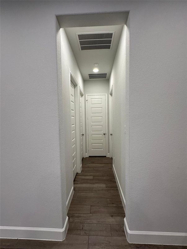 Interior, Recessed Lighting, Wood Texture Flooring