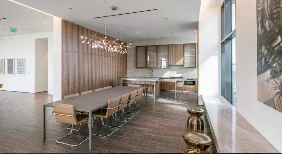Dining room, Interior, Kitchen, Pendant Lights, Recessed Lighting, Wood Texture Flooring