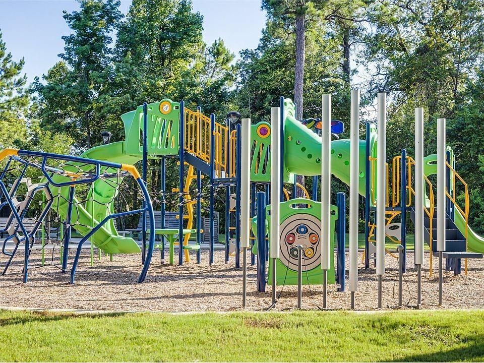 Backyard, Exterior, Playground