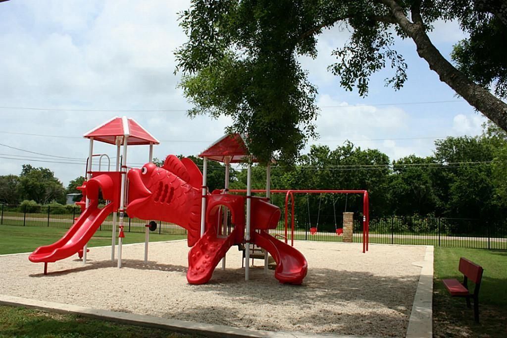 Backyard, Exterior, Playground