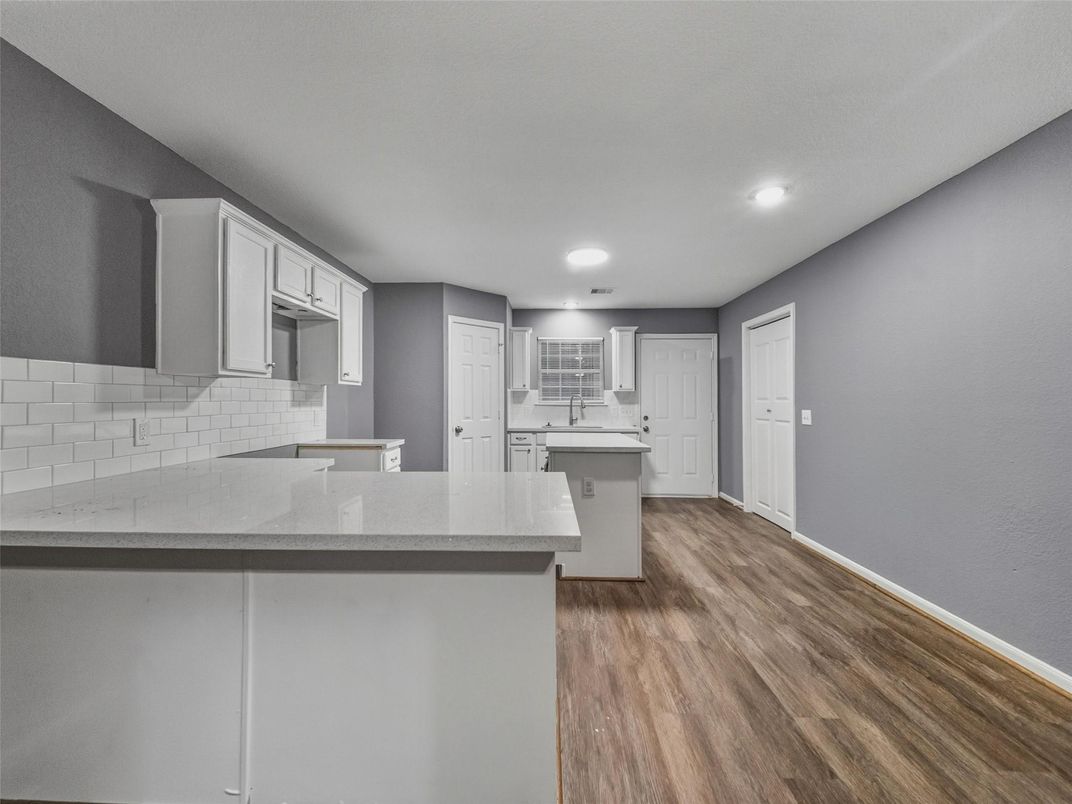 Interior, Kitchen, Recessed Lighting, Wood Texture Flooring