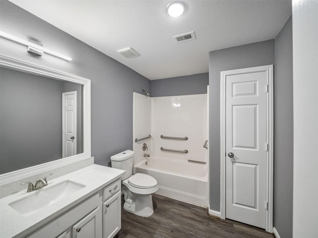 Bathroom, Interior, Recessed Lighting, Wood Texture Flooring