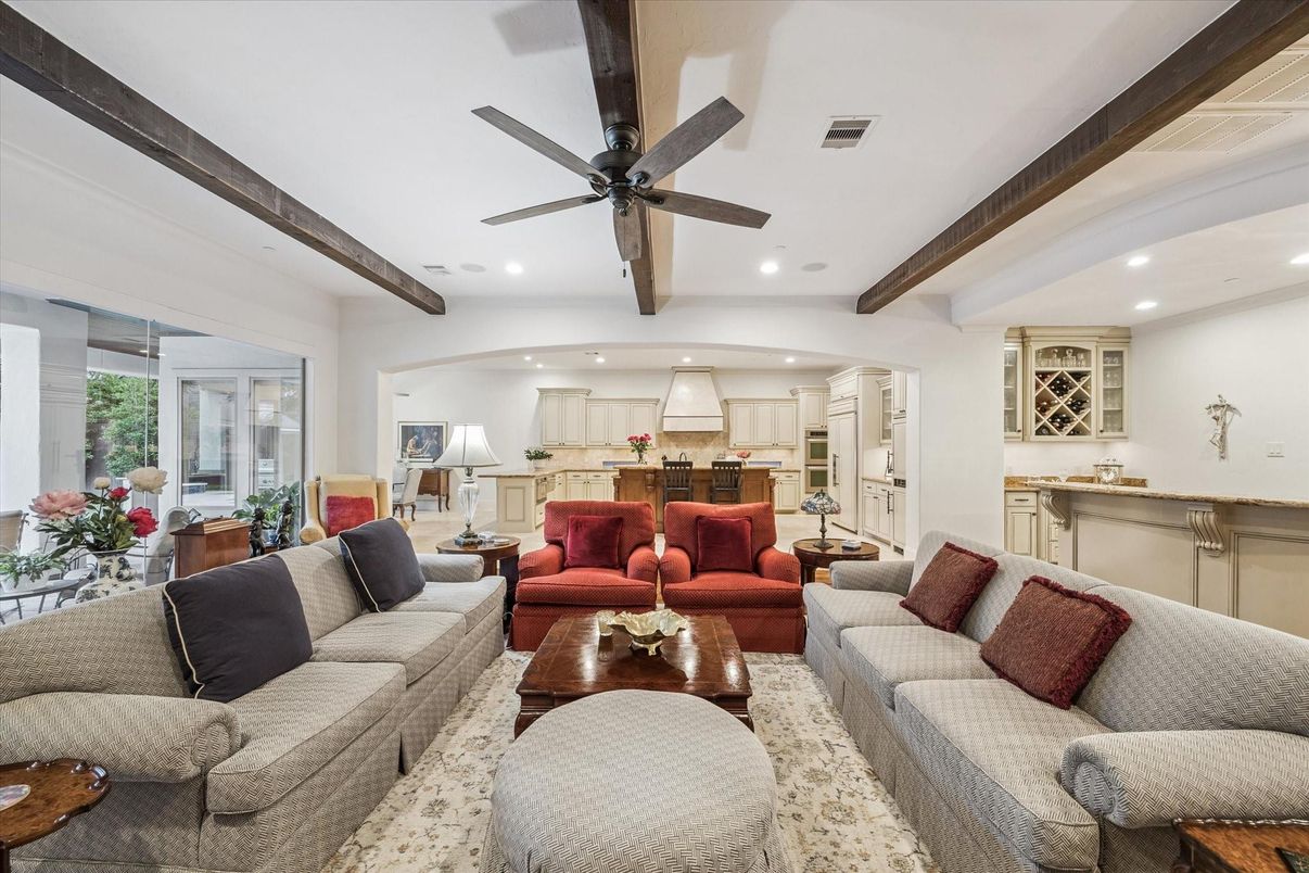 Interior, Kitchen, Living room, Recessed Lighting, Wooden Beams