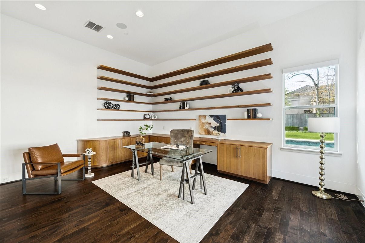 Home Office, Interior, Recessed Lighting, Wood Texture Flooring