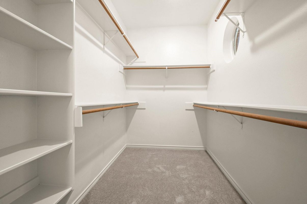 Interior, Walk-in Closets