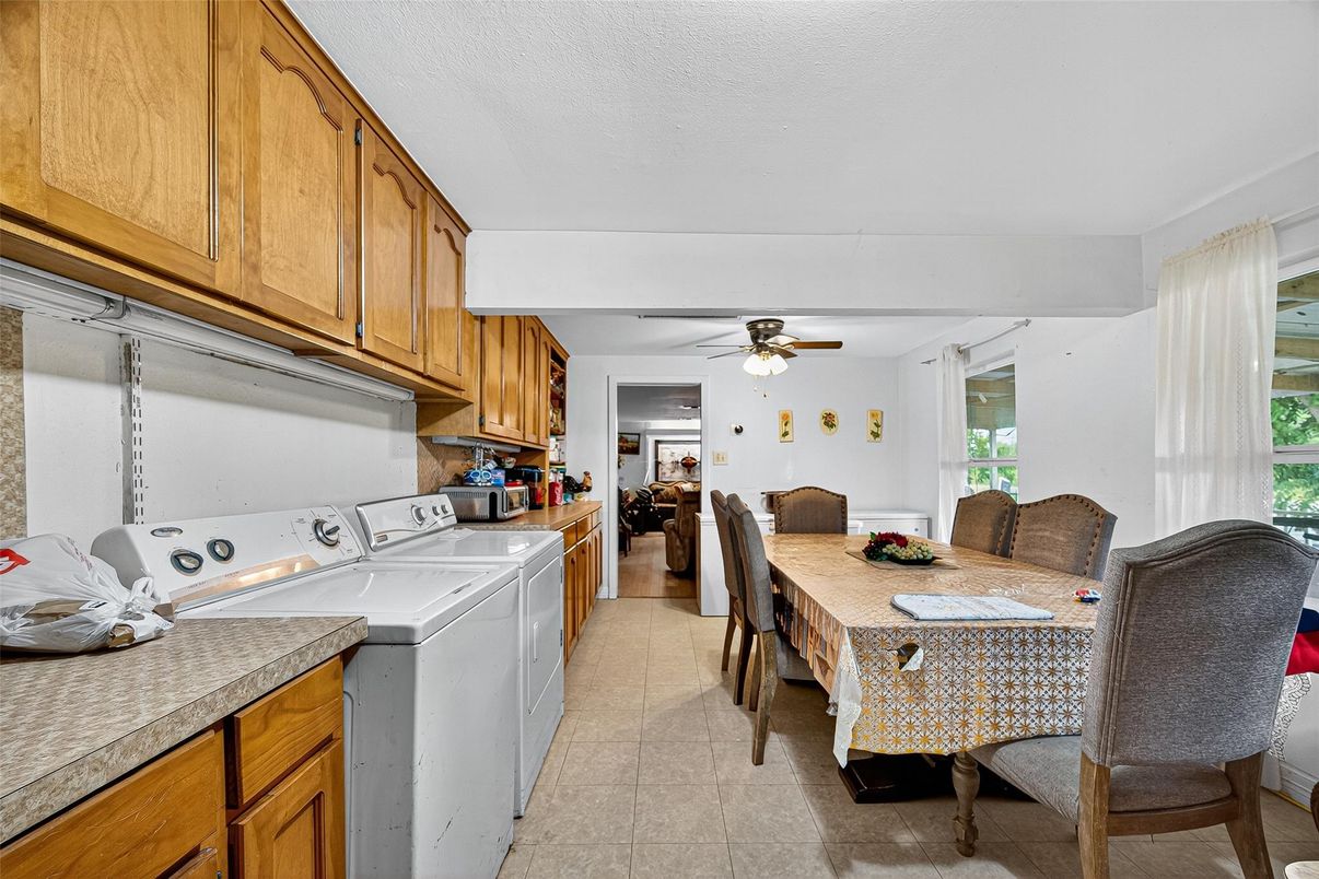 Dining room, Interior, Washer