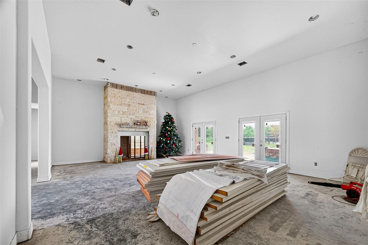Bedroom, Fireplace, Interior, Recessed Lighting