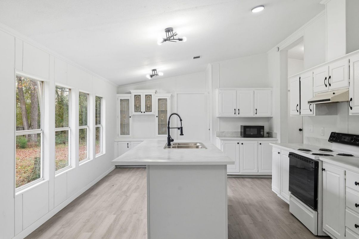 Interior, Kitchen, Recessed Lighting, Wood Texture Flooring