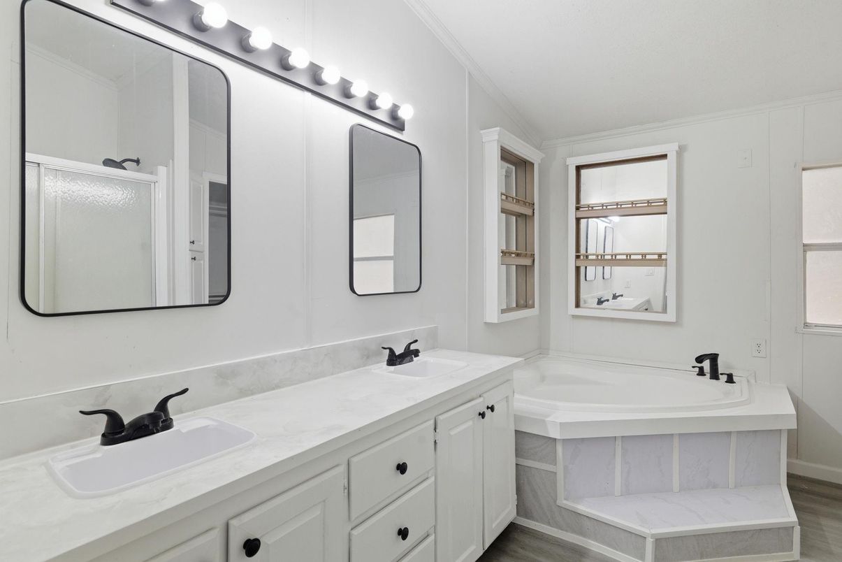 Bathroom, Dual Sink Vanities, Interior, Wood Texture Flooring