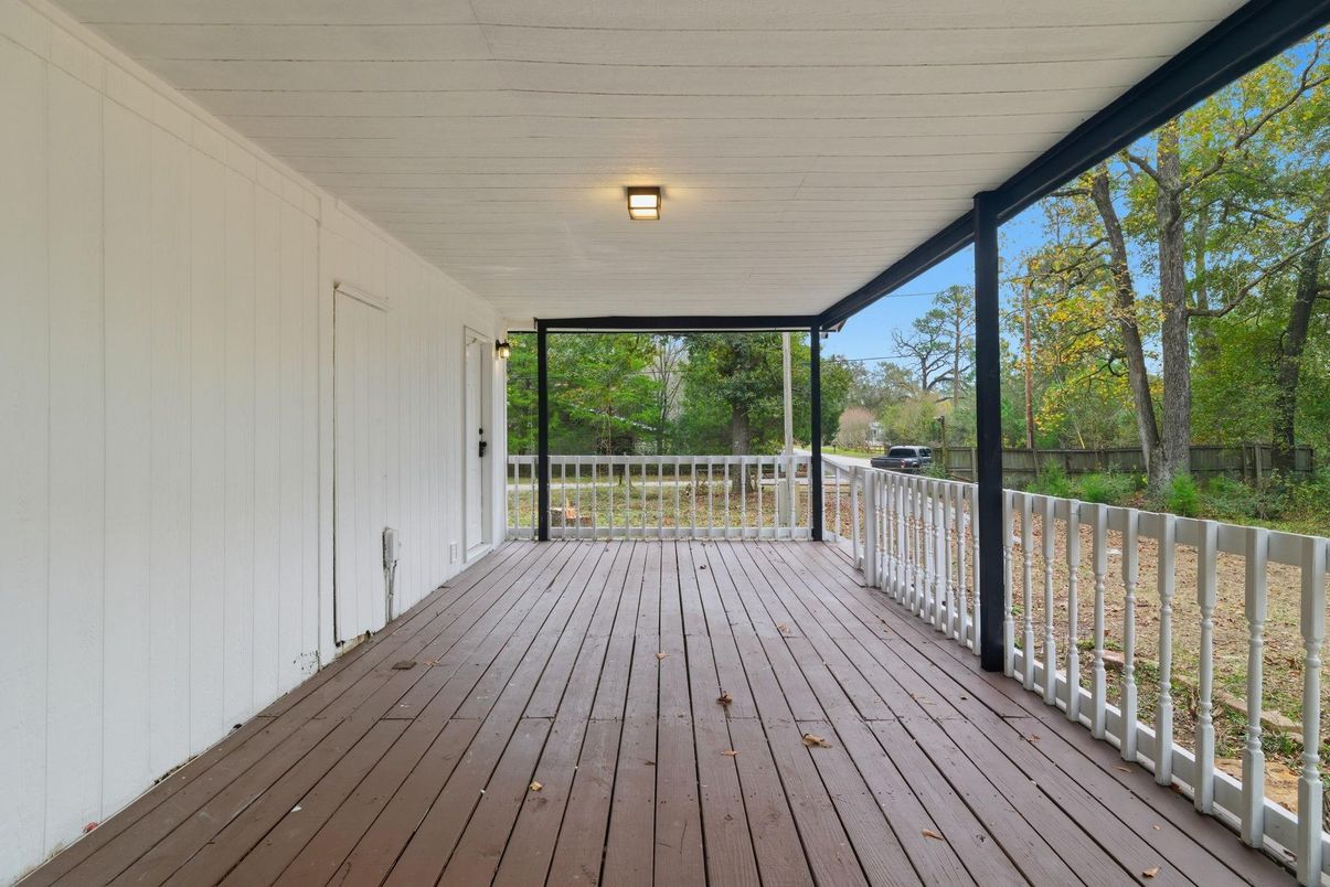 Exterior, Wood Texture Flooring