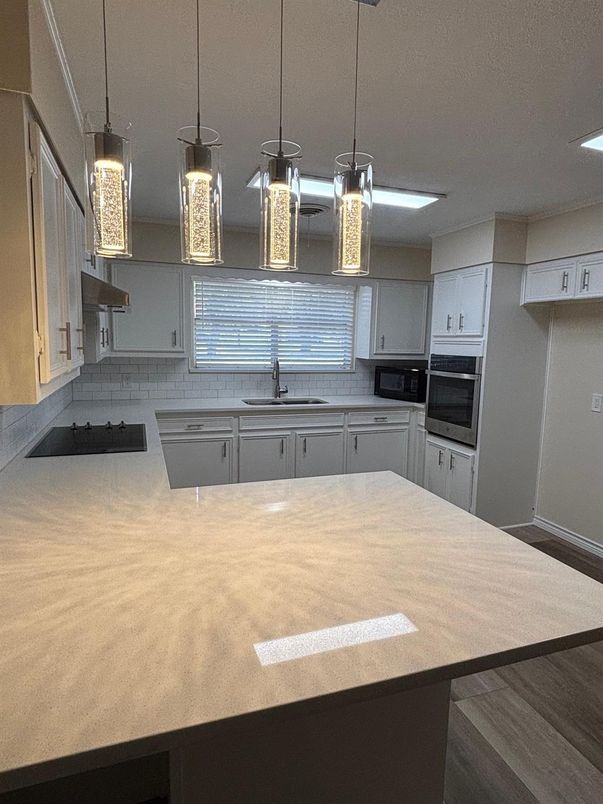 Interior, Kitchen, Pendant Lights