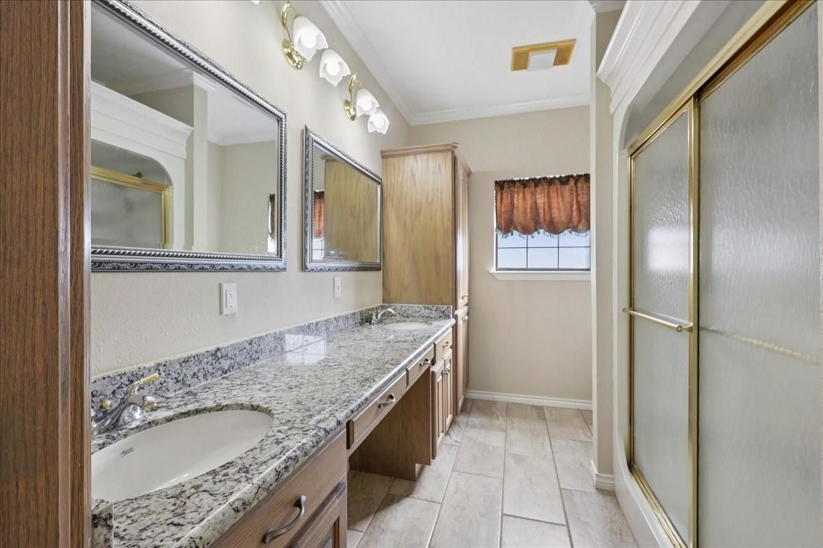 Bathroom, Dual Sink Vanities, Glass Shower, Interior