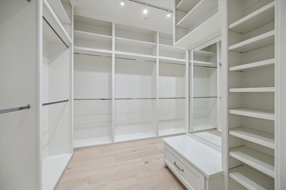 Interior, Recessed Lighting, Walk-in Closets, Wood Texture Flooring