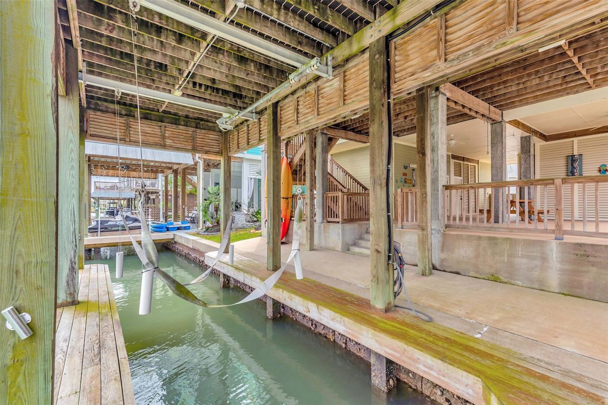 Interior, Pool, Water