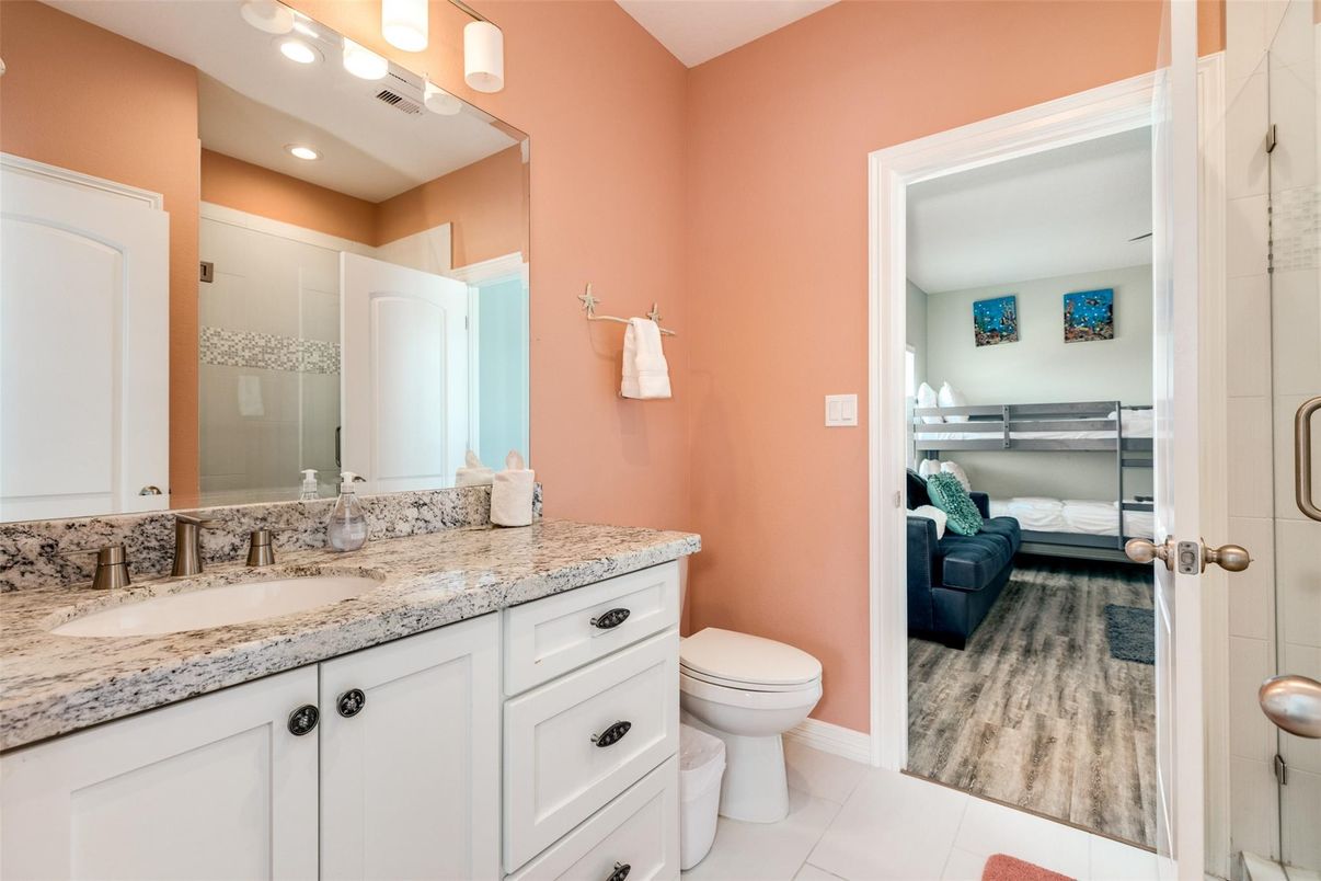 Bathroom, Bedroom, Dual Sink Vanities, Interior, Recessed Lighting