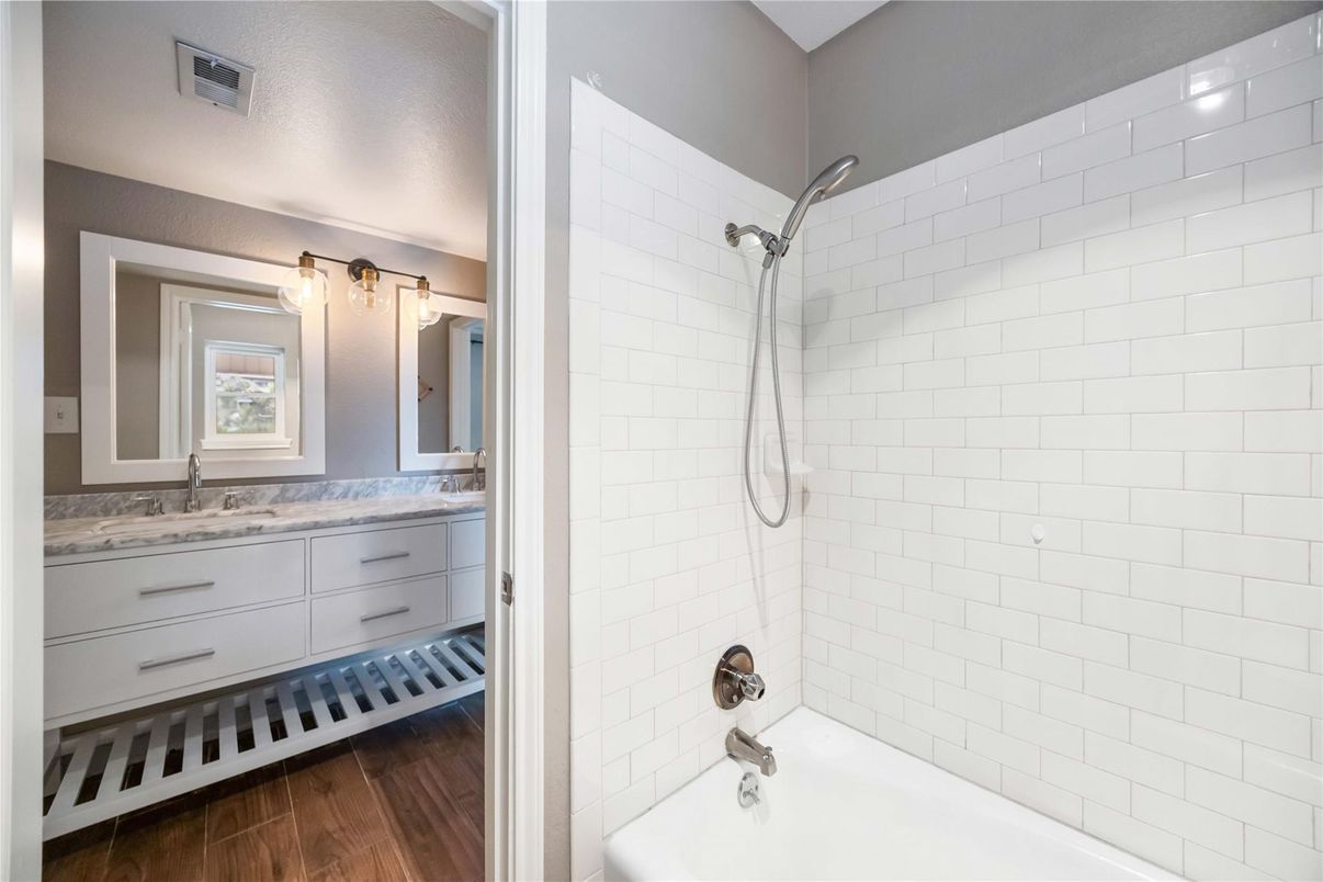Bathroom, Interior, Wood Texture Flooring