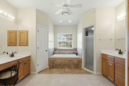 Bathroom, Interior, Recessed Lighting