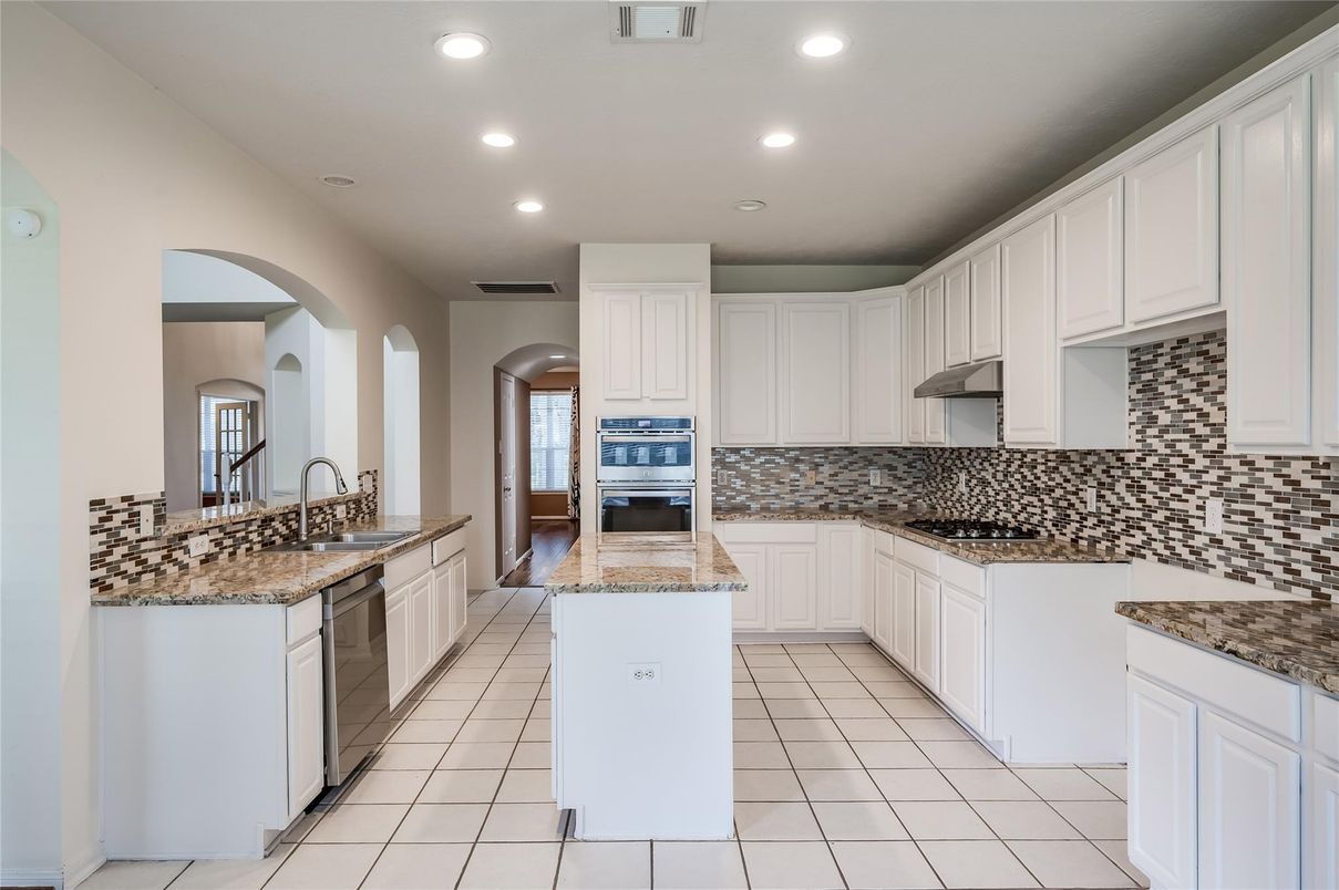 Interior, Kitchen, Recessed Lighting
