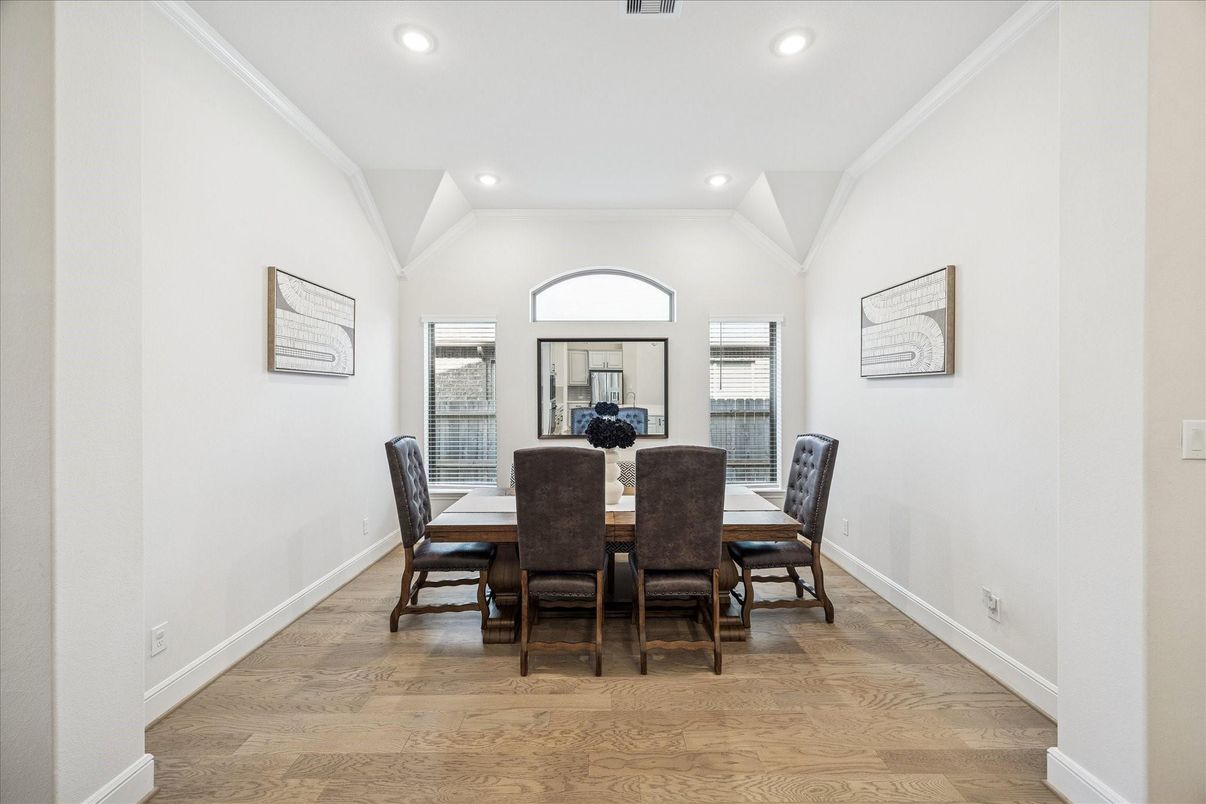 Dining room, Interior, Recessed Lighting, Wood Texture Flooring