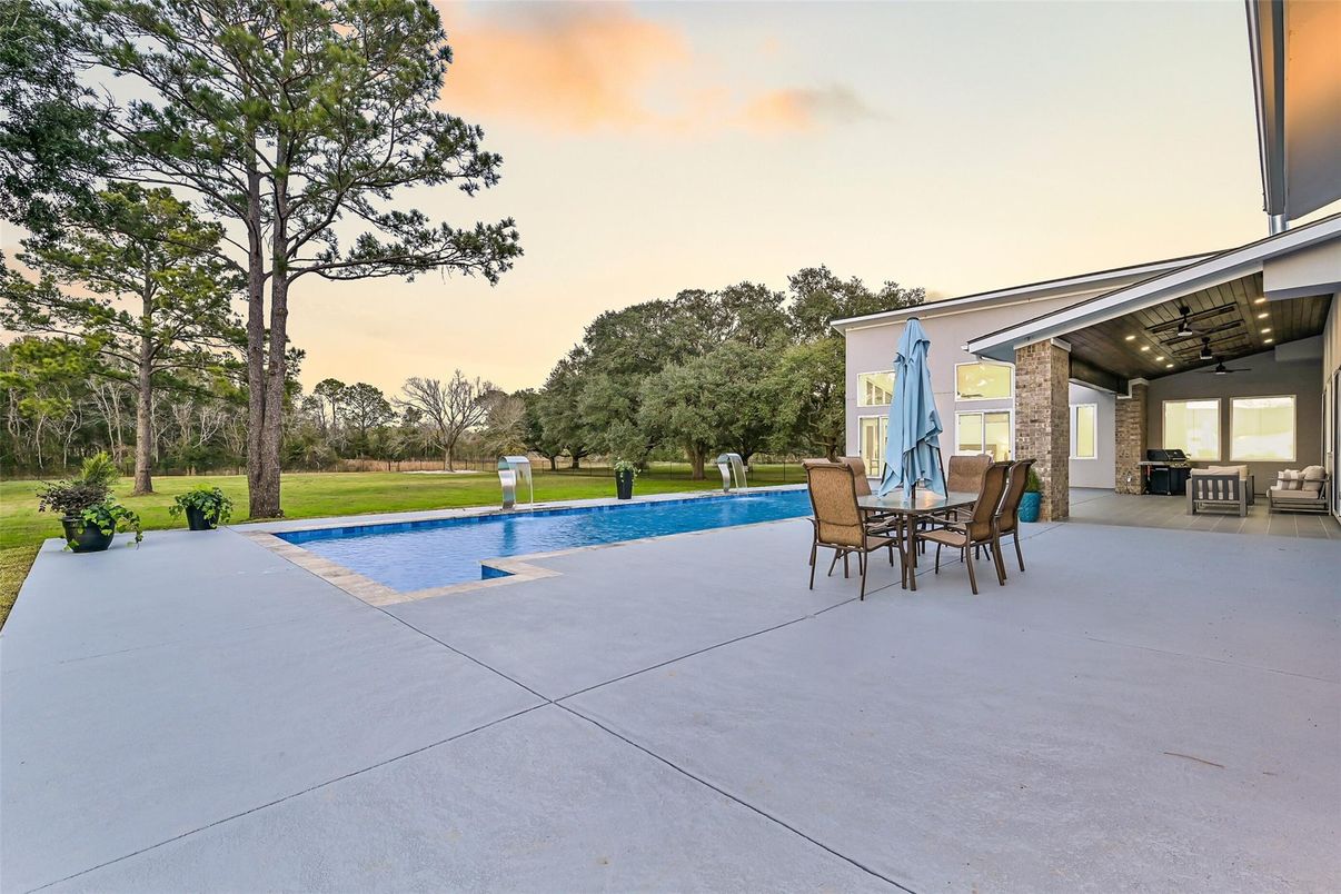 Backyard, Exterior, Pool