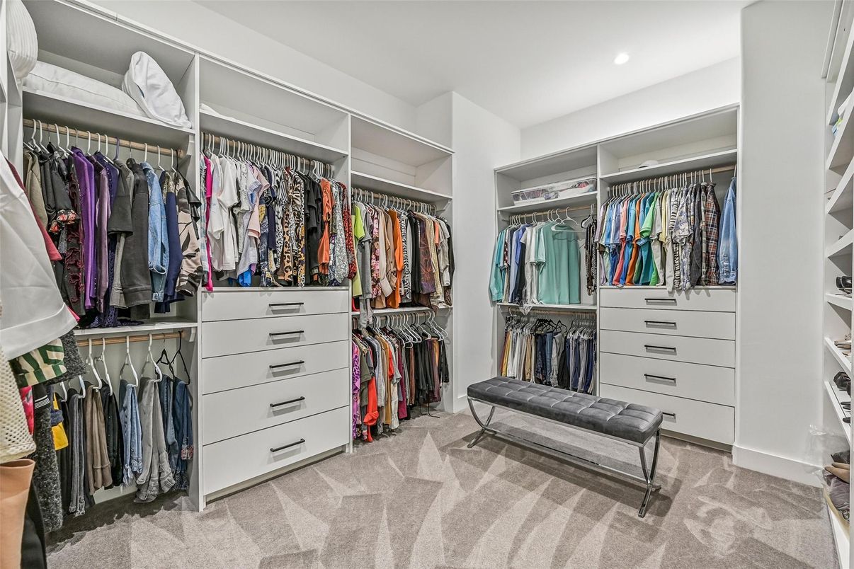 Interior, Recessed Lighting, Walk-in Closets