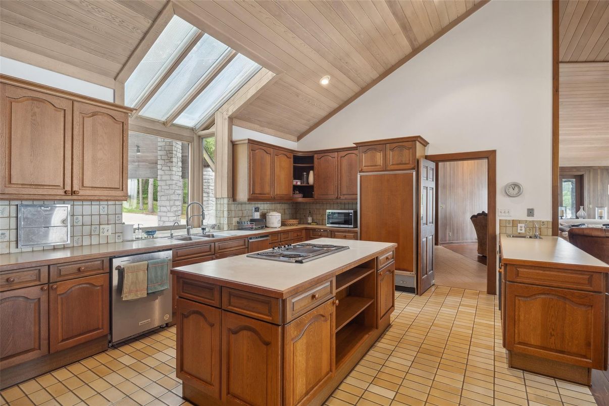 Interior, Kitchen, Recessed Lighting, Wooden Ceilings
