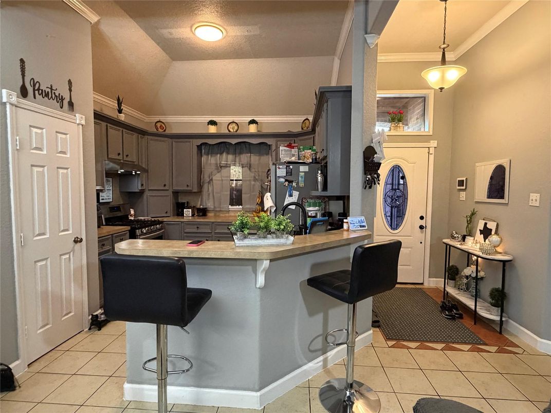 Interior, Kitchen, Pendant Lights, Recessed Lighting