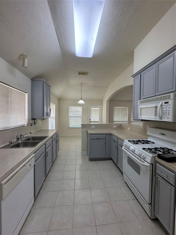 Interior, Kitchen, Pendant Lights