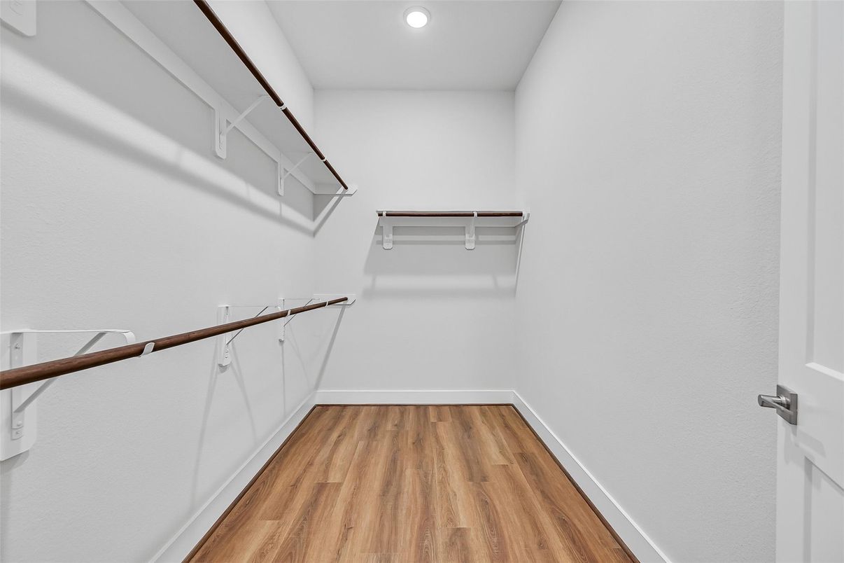 Interior, Recessed Lighting, Walk-in Closets, Wood Texture Flooring